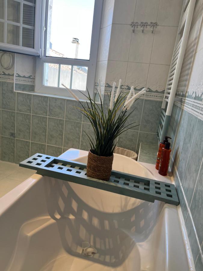سانت ماكسيمين-لا-سانت-بوم Appartement Chaleureux En Provence المظهر الخارجي الصورة